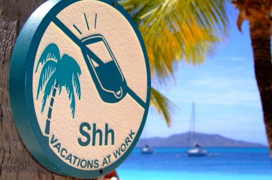 shut phone off vacation