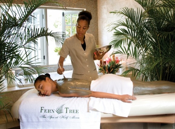 HalfMoonJamaica.FernTreeSpa.BodyWrapStaffL_2022_3937