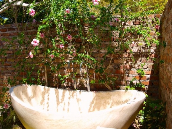 outdoor bath Fern Tree