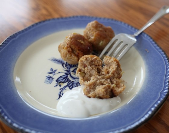 buffalo chicken balls blue cheese dressing