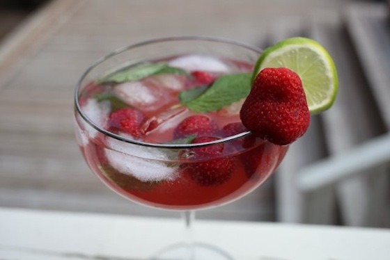 Summer cocktail - Strawberry mojito