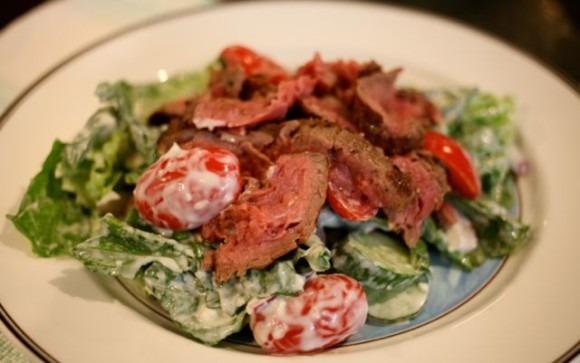 steak salad with blue cheese horseradish dressing