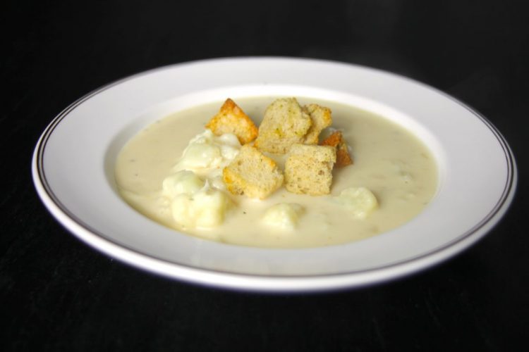 cheesy cauliflower soup