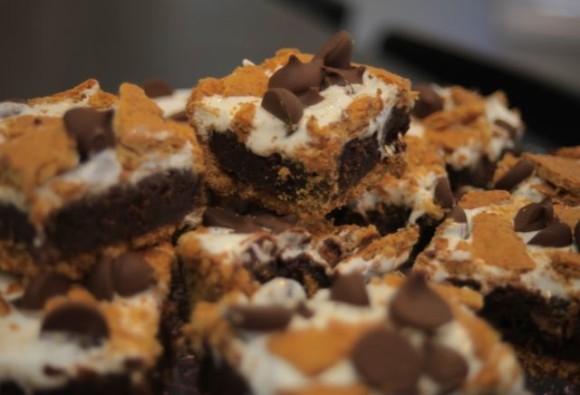 s'more brownie bars
