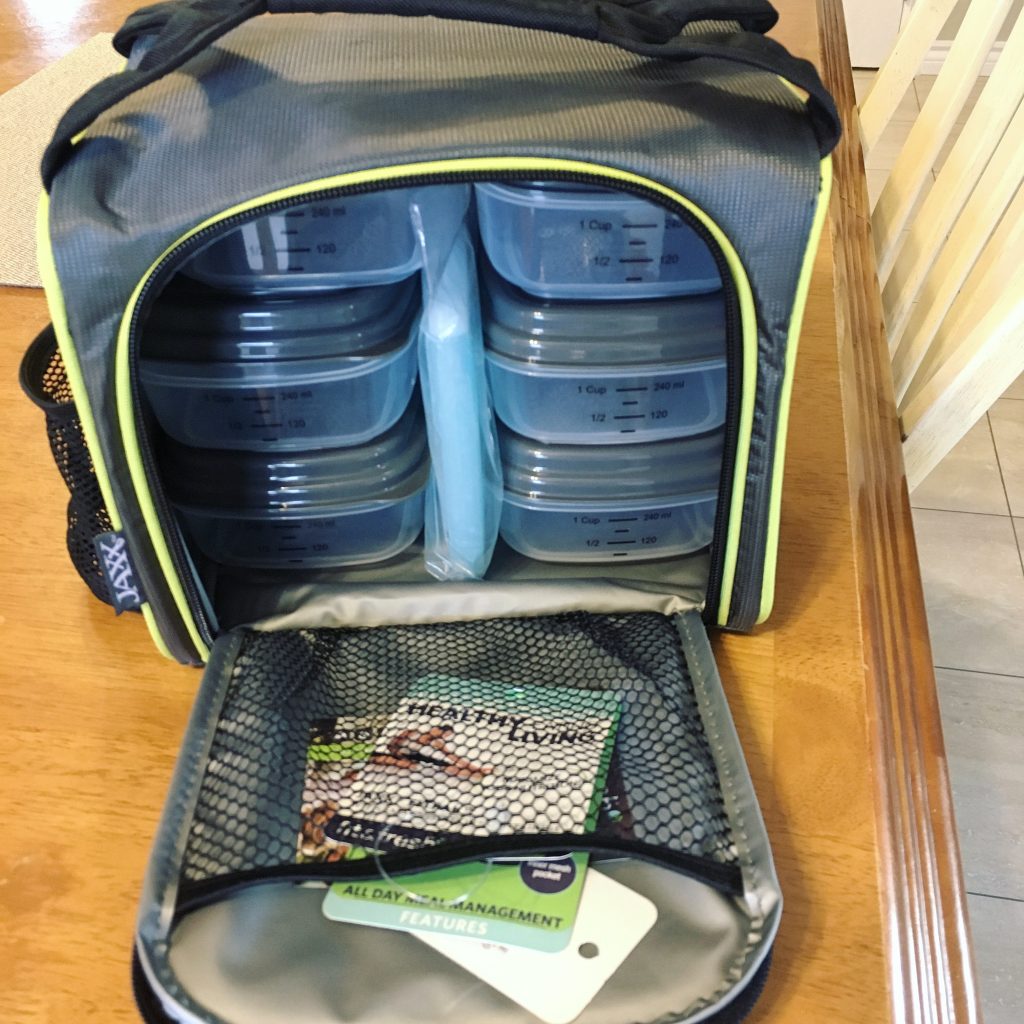 How to reach your fitness goals by making yourself a priority and scheduling in time for fitness and time to eat healthy. My Snack Bag for portable healthy snacks
