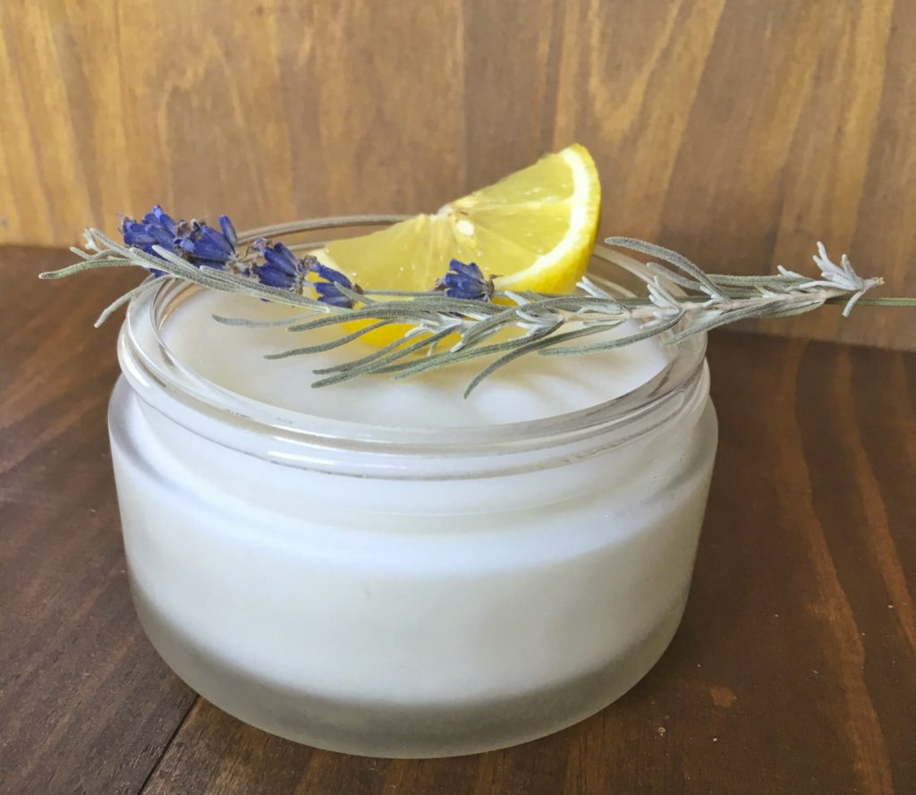 Christmas DIY - Lavender Body Butter Homemade lavender body butter made with coconut oil and lavender