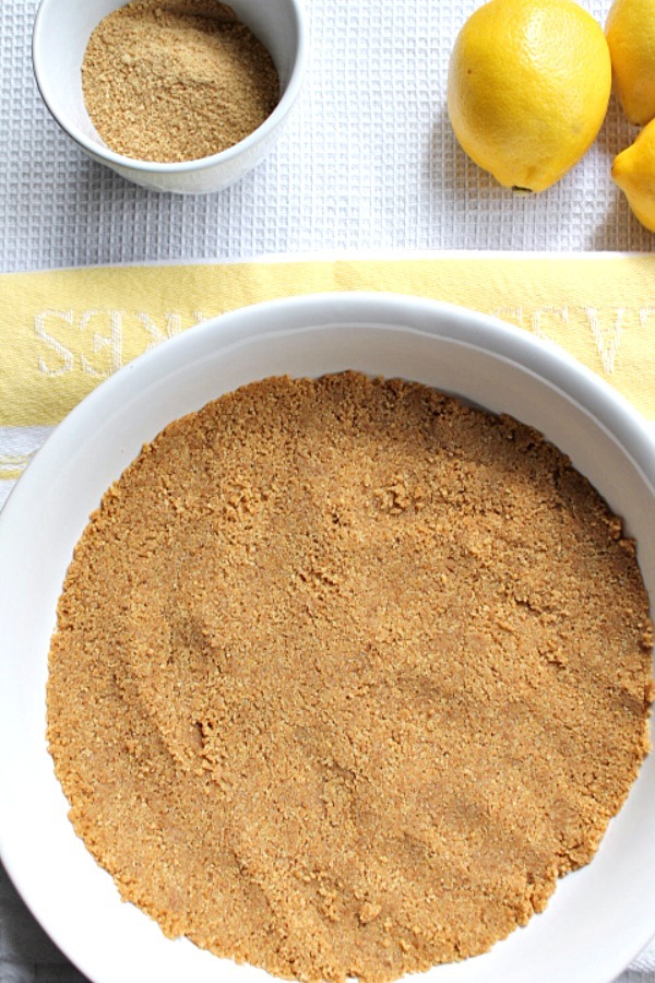 No Bake Lemon Mousse Cheesecake