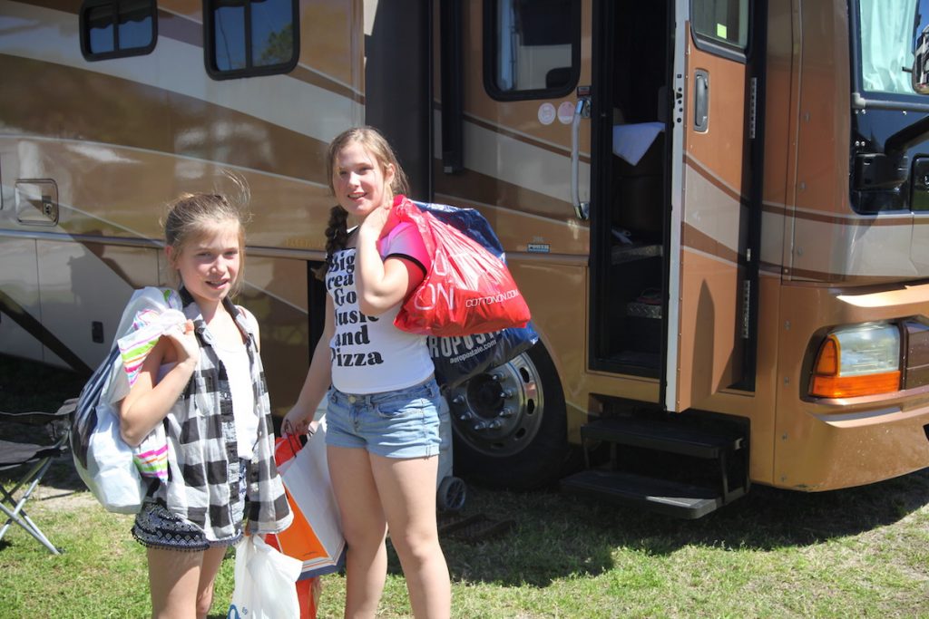 shopping with kids talk with our kids about money