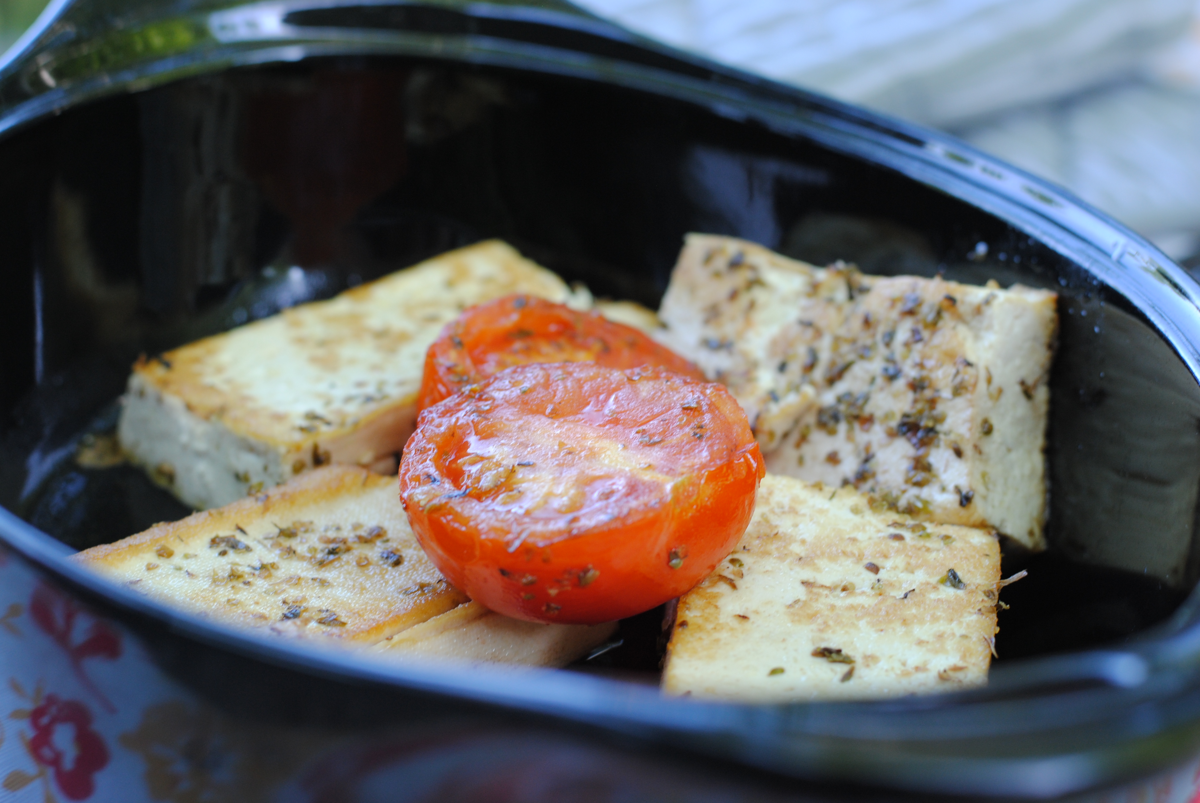 Starting the day with protein is important and these two vegan breakfast recipes fit the bill while pleasing even the non-vegan eaters! vegan tofu breakfast