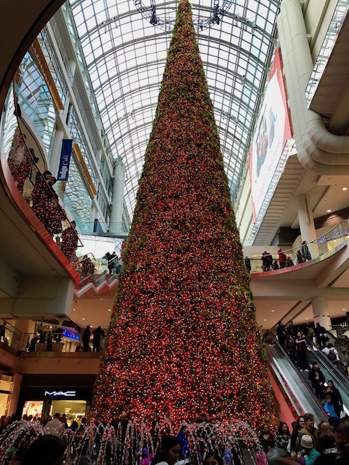 Christmas Weekend Getaway In Toronto