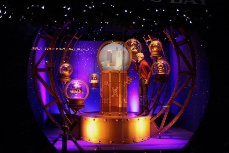 Christmas Weekend Getaway in Toronto