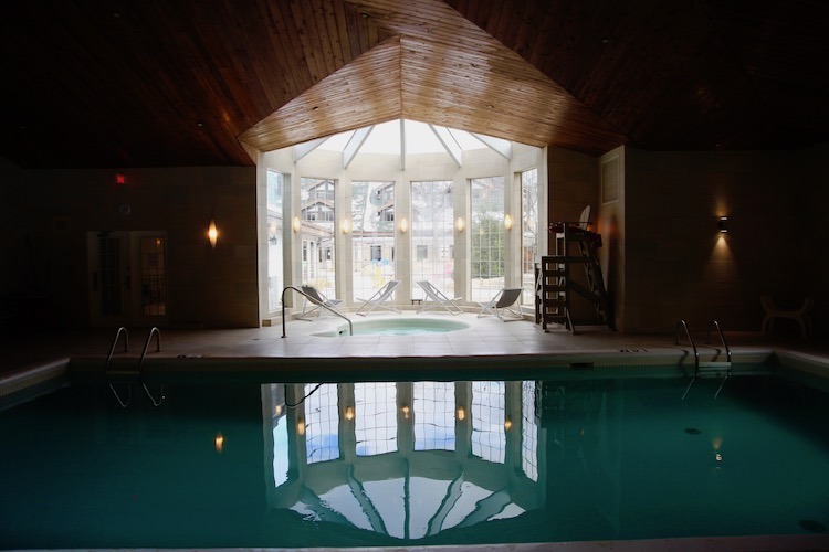 Manoir Saint Sauveur, indoor pool, hydrotherapy, hot tub