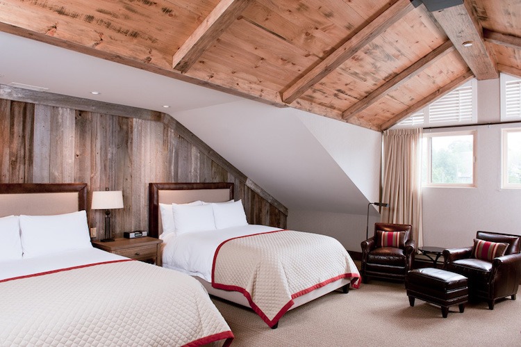 Manoir Saint Sauveur, room, accommodations, cozy, large enough for 4