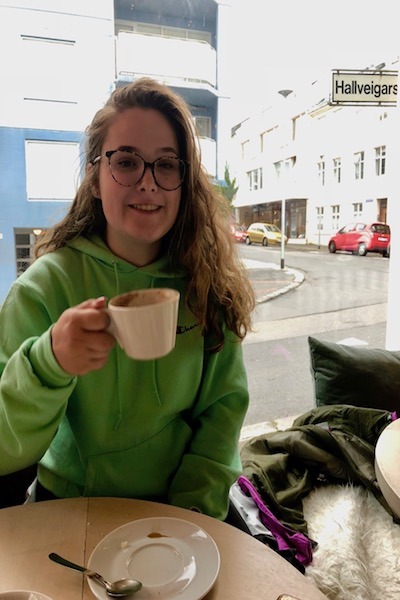 go to Iceland, where to eat, how to eat on a budget in Iceland