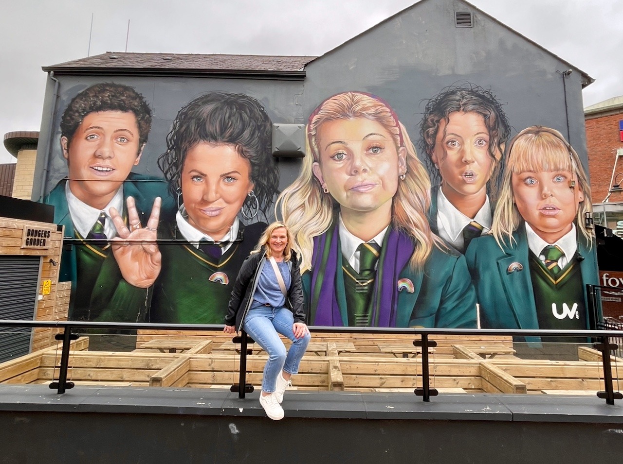 Derry Northern Ireland mural - should Canadians travel to the US or skip it for Derry