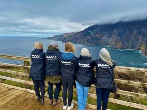 Women traveling together along the Wild Atlantic Way