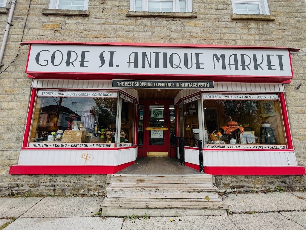 Gore Street Antique Market in Perth Ontario, one of the best antique shops in Lanark County