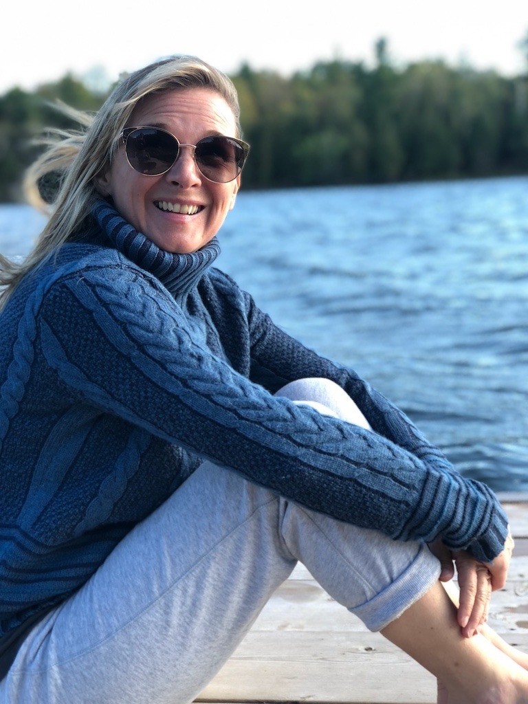 can travel heal a broken heart, one woman tried her best