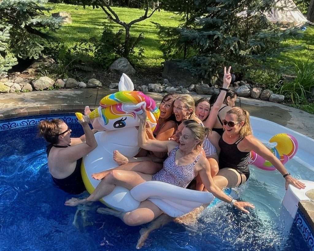 heat wave without air conditioning cool off in a pool
