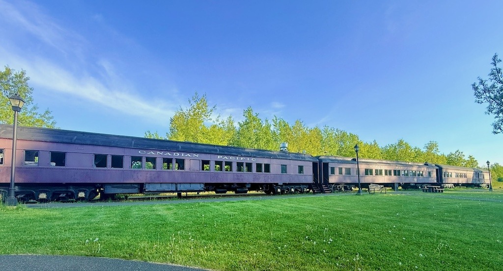 Shamrock Train Suites in Florenceville-Bristol, NB